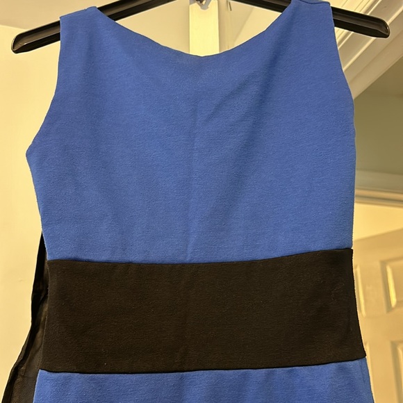 Bodycon dress - Picture 2 of 4